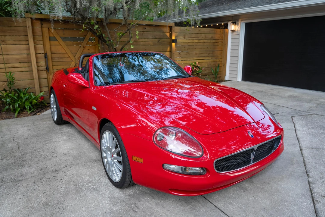 2002 Maserati Spyder - Image 11 of 31