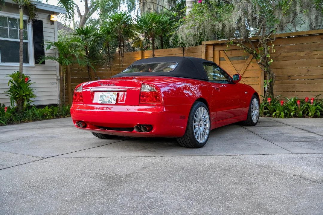 2002 Maserati Spyder - Image 18 of 31