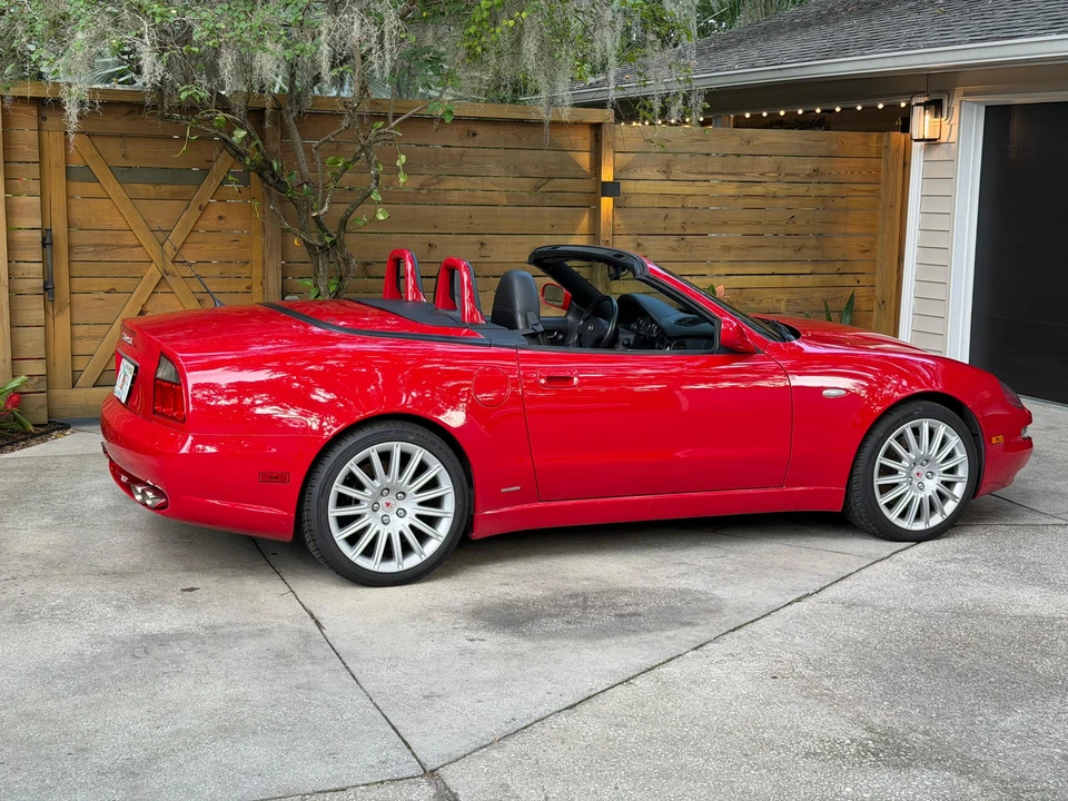 2002 Maserati Spyder - Image 9 of 31