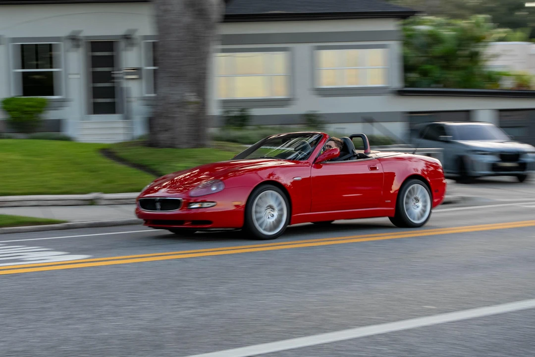 2002 Maserati Spyder - Image 21 of 31