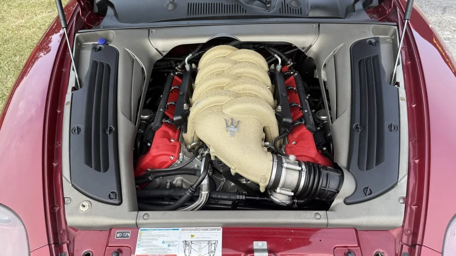 2002 Maserati Spyder - Image 30 of 31