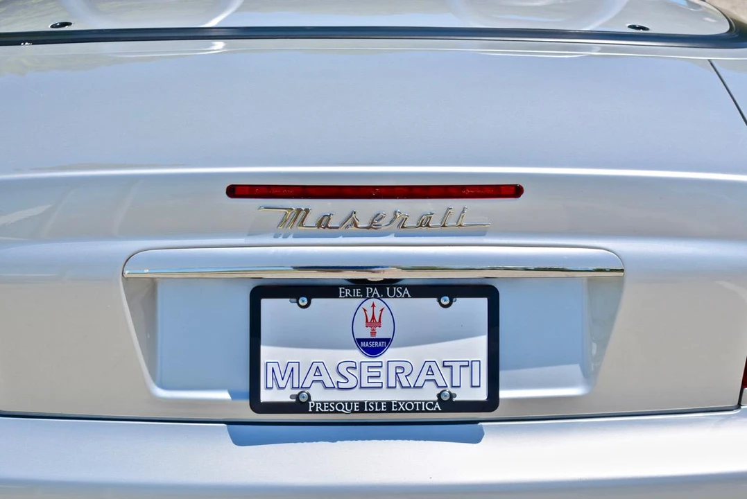 2002 Maserati Spyder - Image 25 of 31