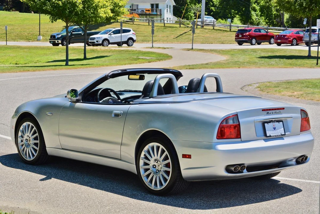 2002 Maserati Spyder - Image 5 of 31