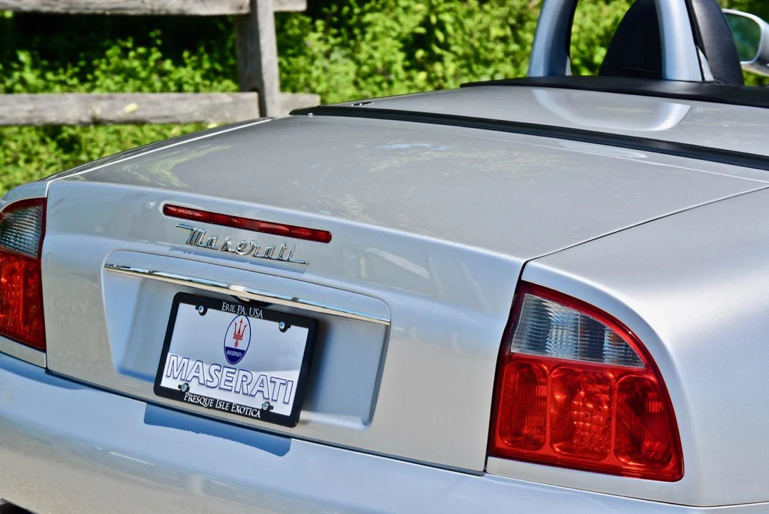 2002 Maserati Spyder - Image 24 of 31