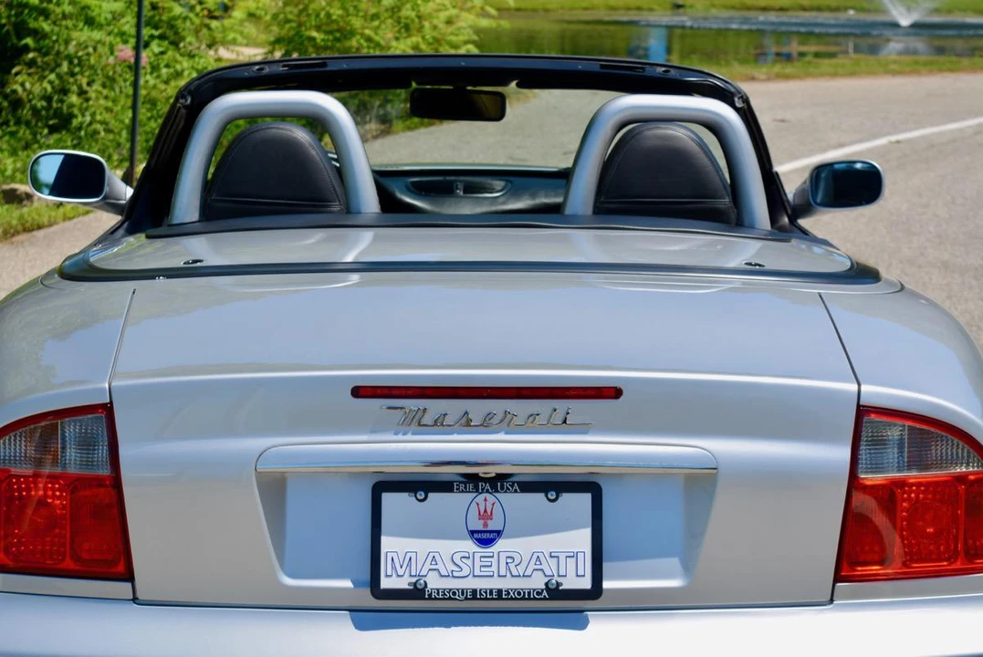 2002 Maserati Spyder - Image 13 of 31