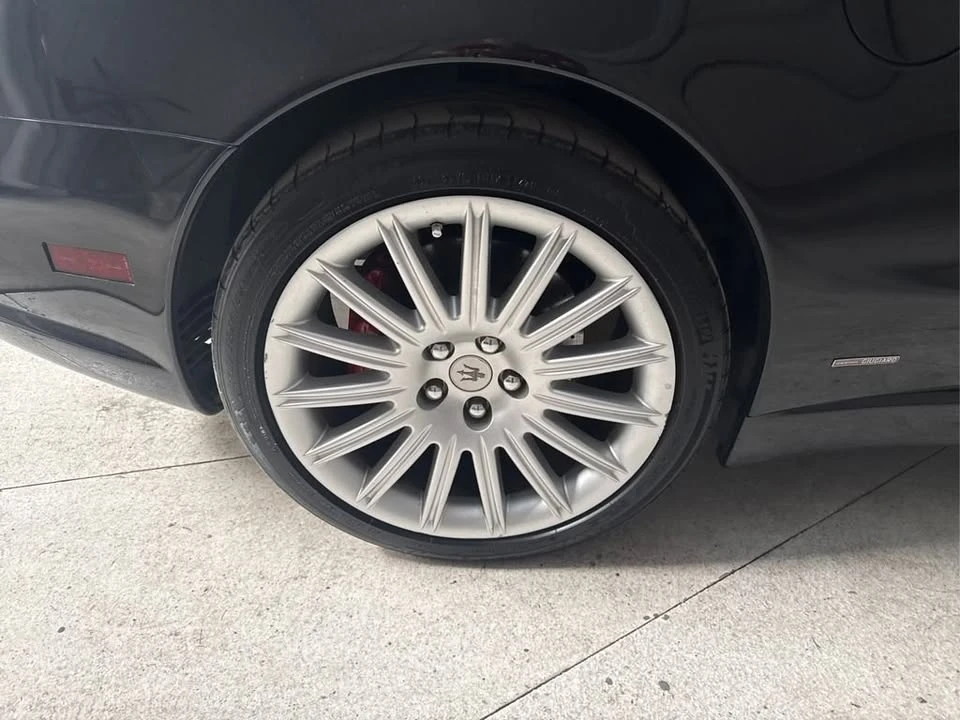 2002 Maserati Spyder - Image 19 of 20