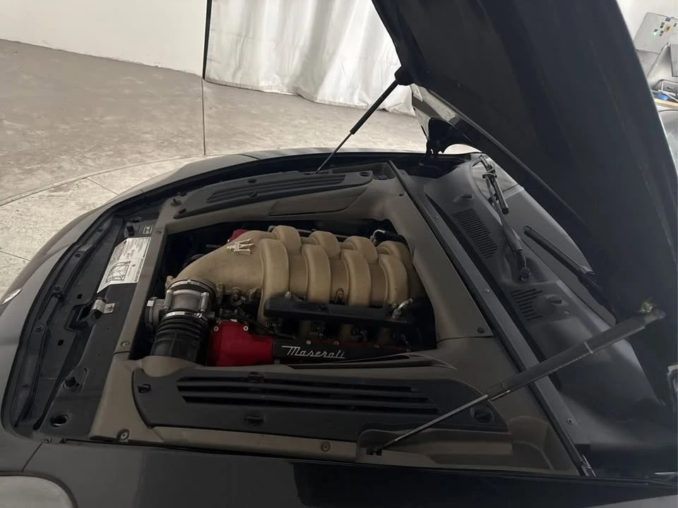 2002 Maserati Spyder - Image 15 of 20