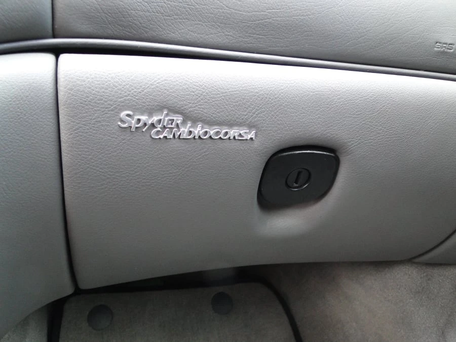 2002 Maserati Spyder - Image 4 of 6