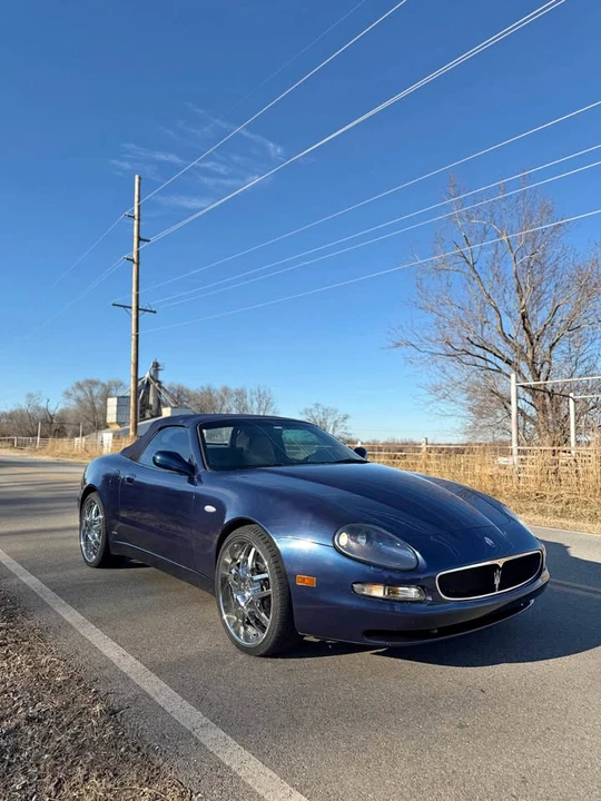 2002 Maserati Spyder - Image 1 of 10
