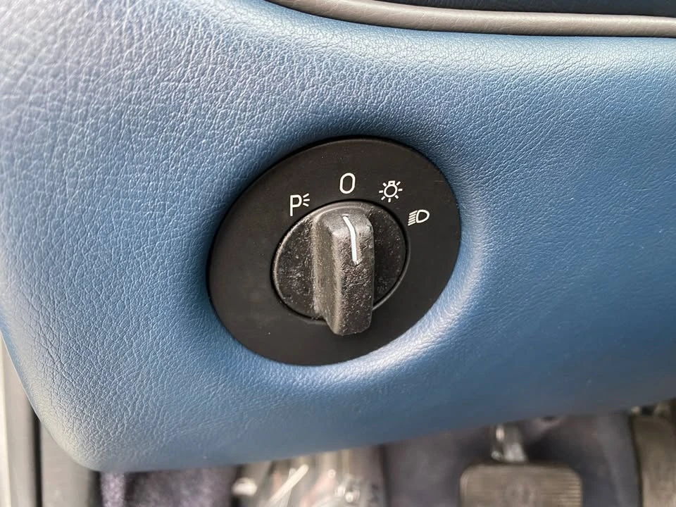 2002 Maserati Spyder - Image 10 of 18