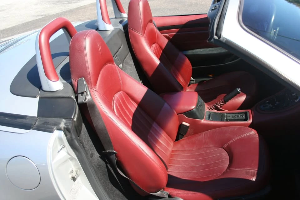 2002 Maserati Spyder - Image 10 of 11