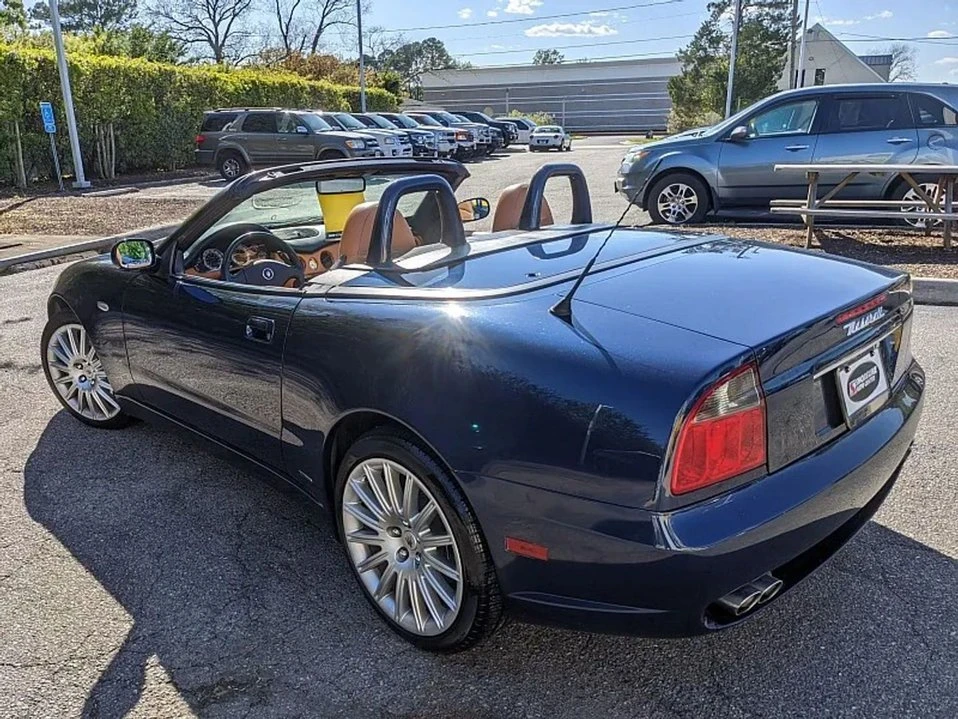 2002 Maserati Spyder - Image 13 of 20