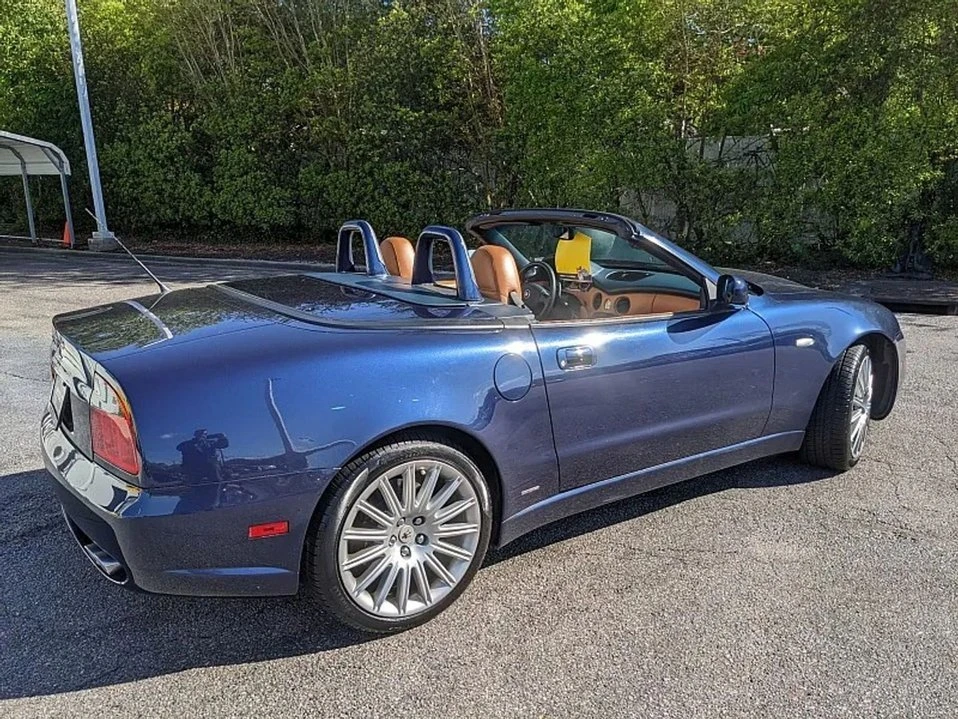 2002 Maserati Spyder - Image 16 of 20