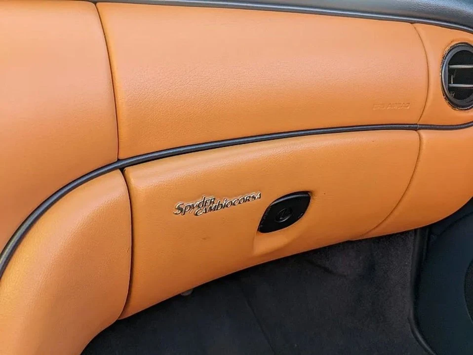 2002 Maserati Spyder - Image 5 of 20