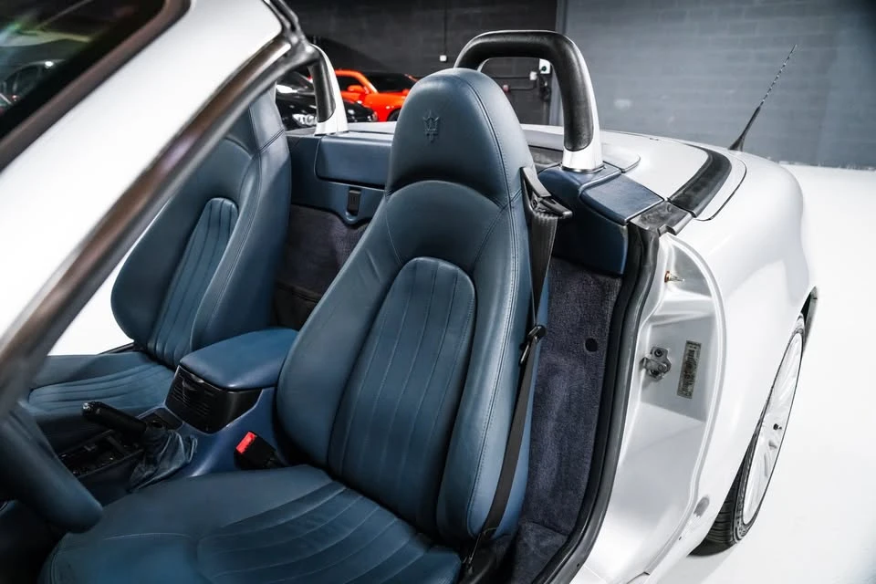 2002 Maserati Spyder - Image 13 of 20