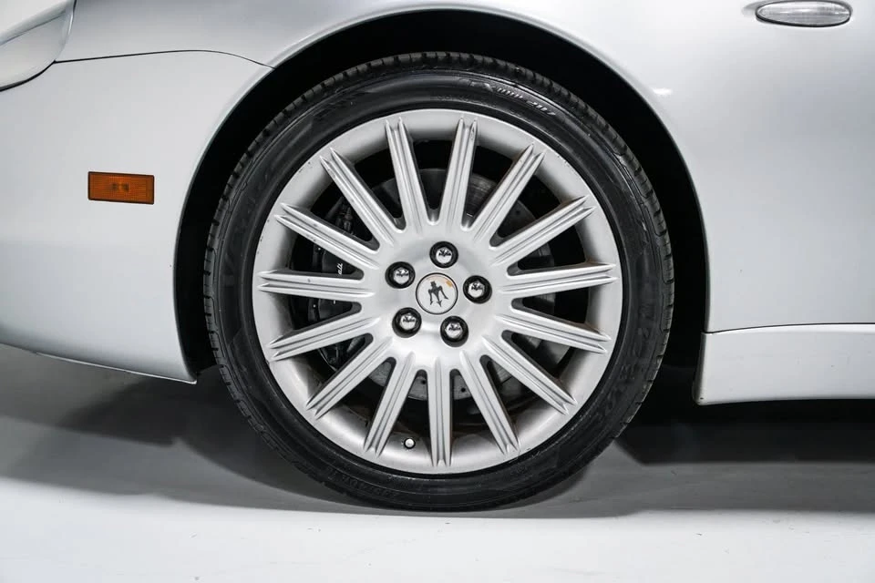 2002 Maserati Spyder - Image 9 of 20