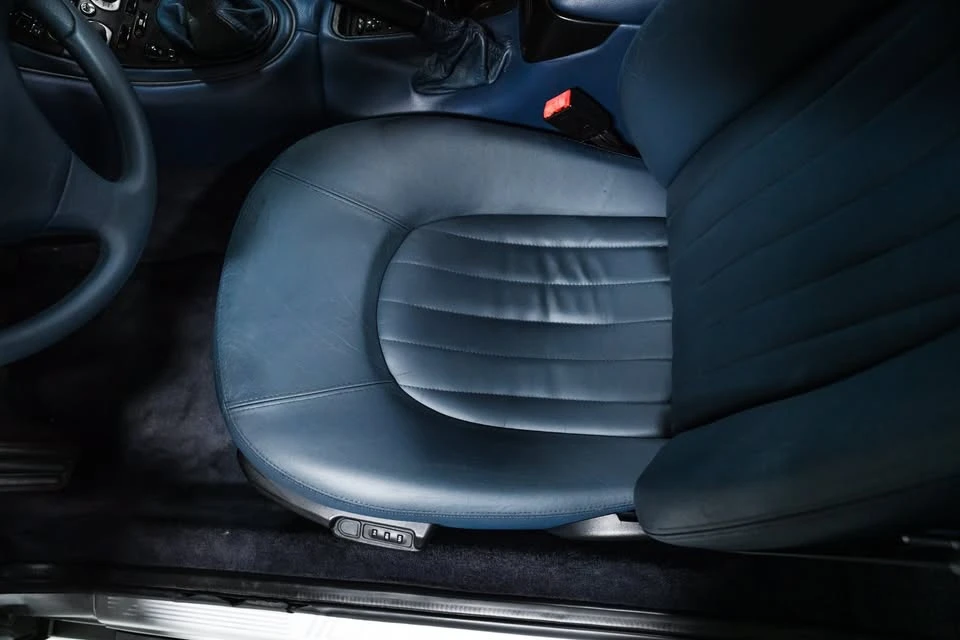 2002 Maserati Spyder - Image 14 of 20