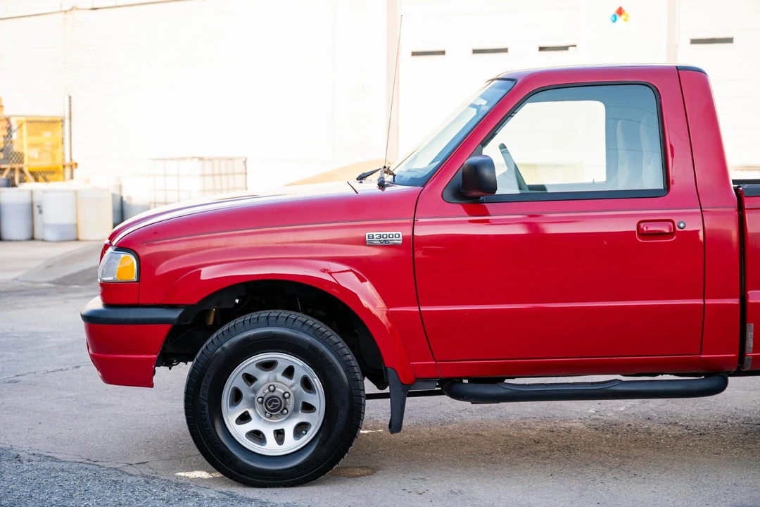 2002 Mazda B Series 5th Gen - Image 29 of 31