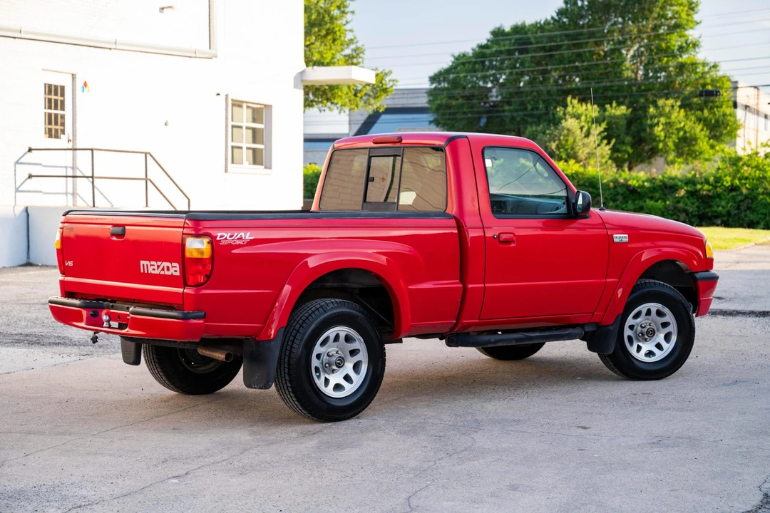 2002 Mazda B Series 5th Gen - Image 13 of 31