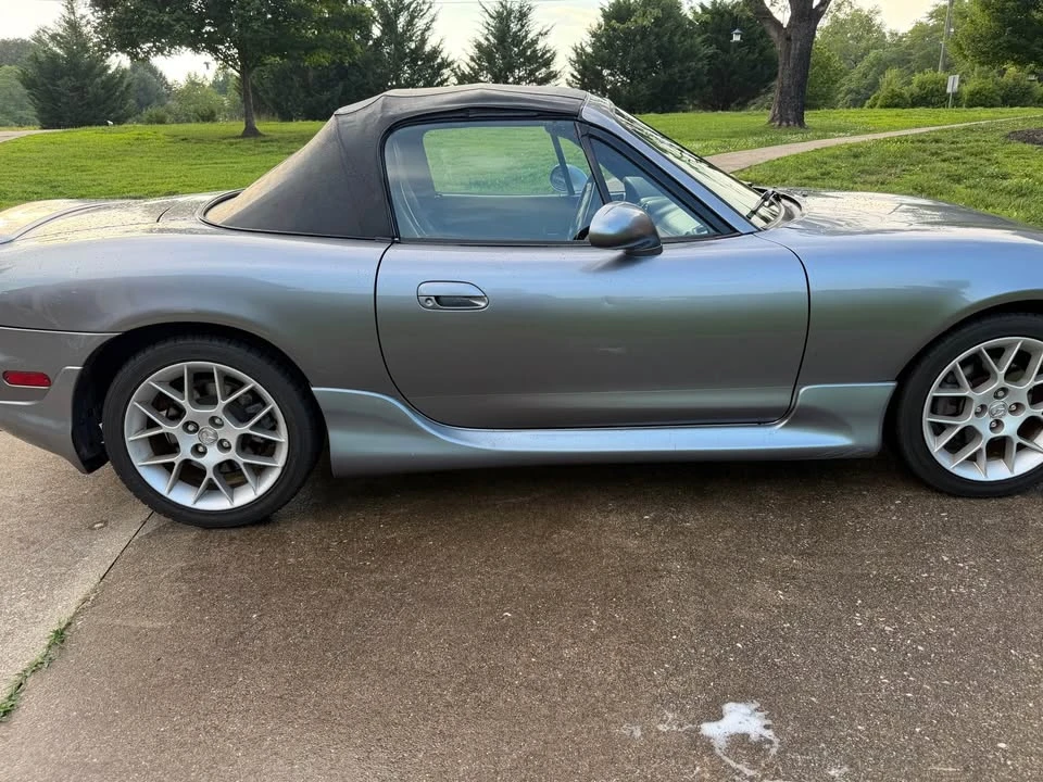 2002 Mazda NB MX-5 Miata - Image 3 of 10