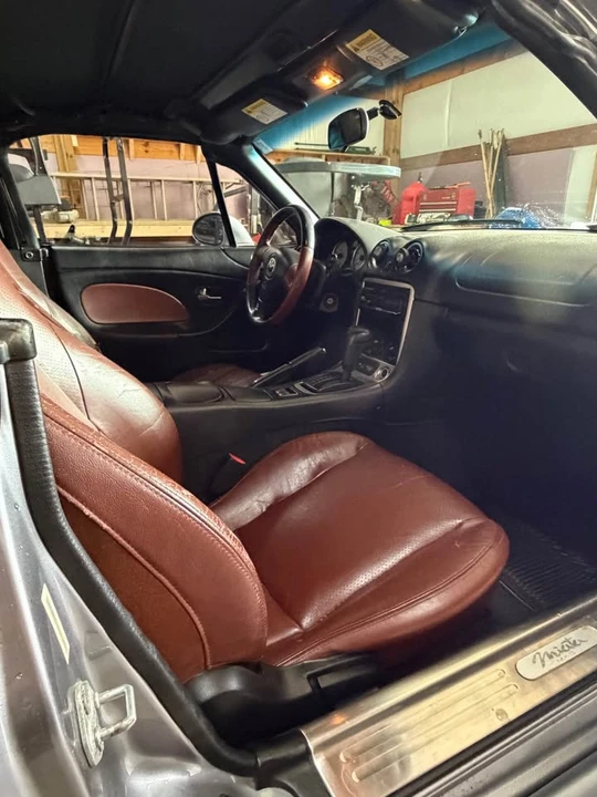 2002 Mazda NB MX-5 Miata - Image 9 of 10