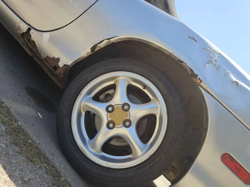 2002 Mazda NB MX-5 Miata - Image 5 of 18