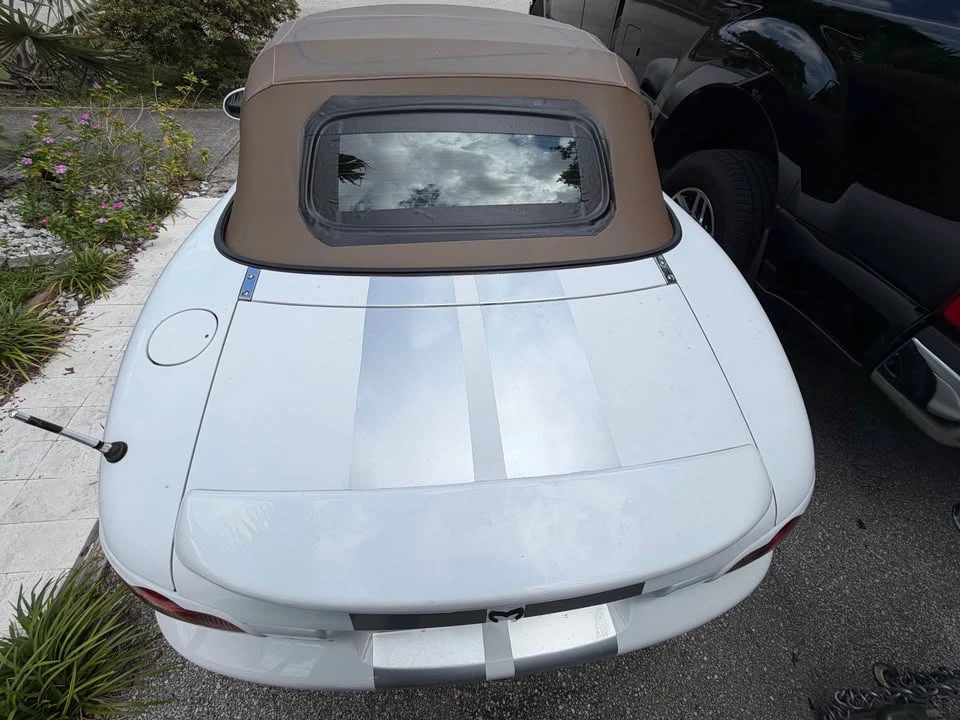 2002 Mazda MX-5 - Image 2 of 19