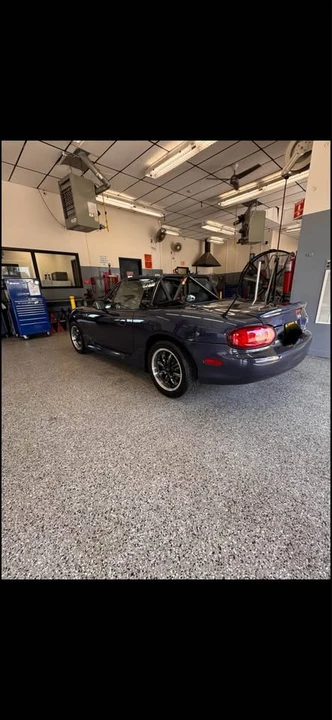2002 Mazda NB MX-5 Miata - Image 4 of 11