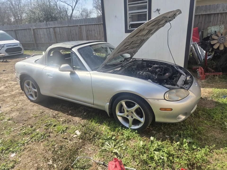 2002 Mazda NB MX-5 Miata - Image 6 of 13