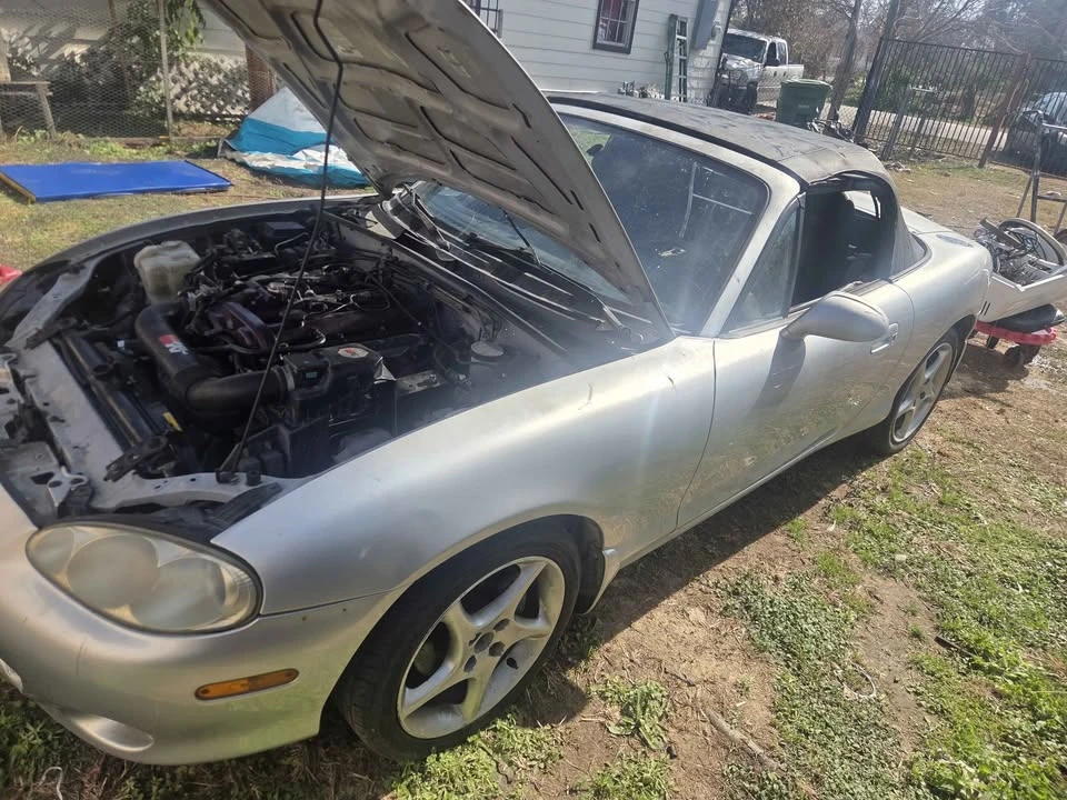 2002 Mazda NB MX-5 Miata - Image 5 of 13