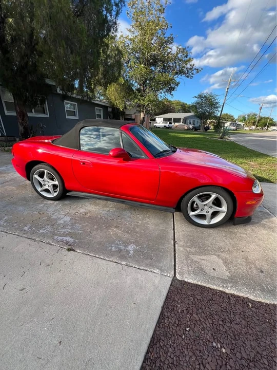 2002 Mazda NB MX-5 Miata - Image 2 of 16
