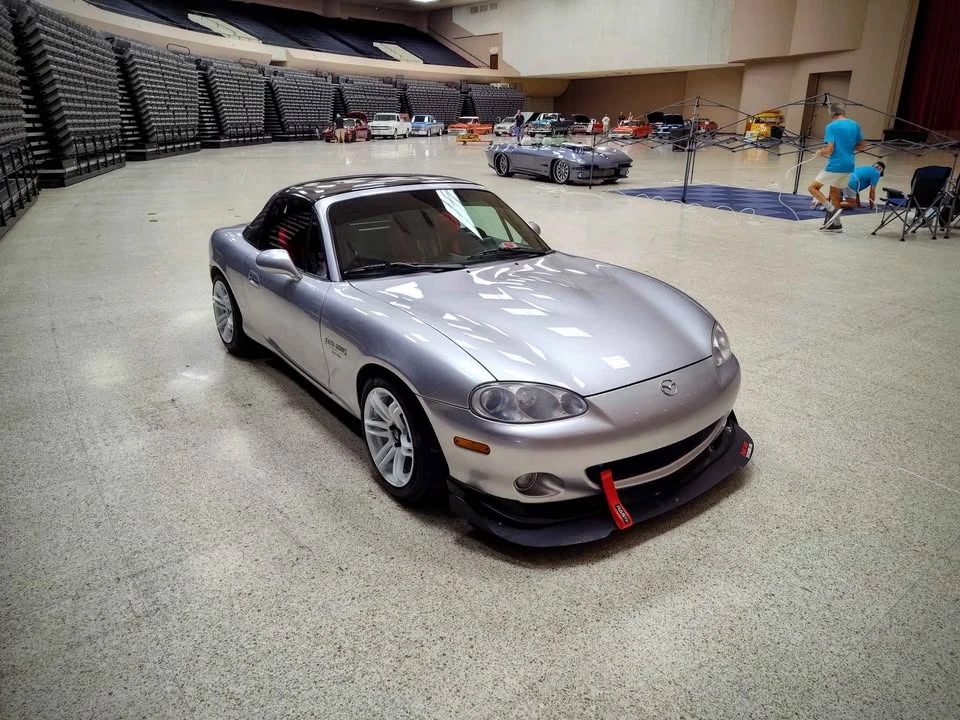 2002 Mazda NB MX-5 Miata - Image 3 of 9