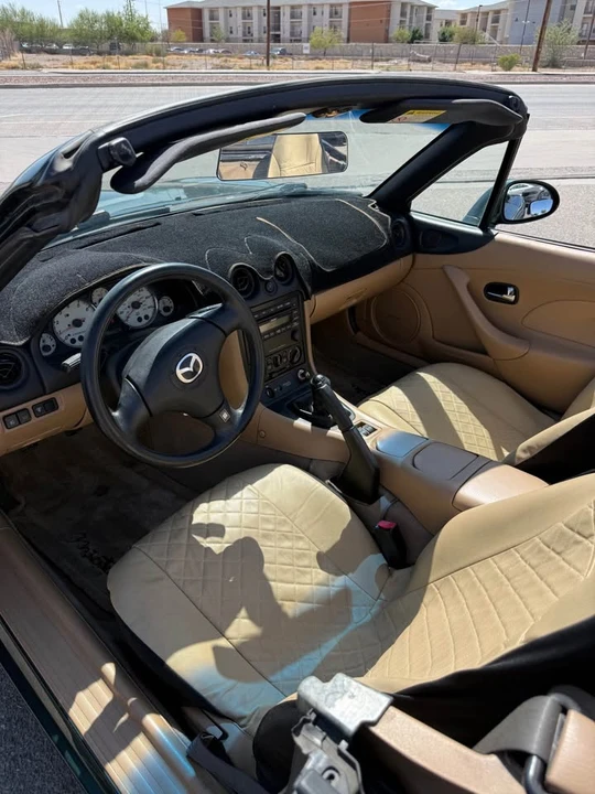 2002 Mazda NB MX-5 Miata - Image 9 of 17