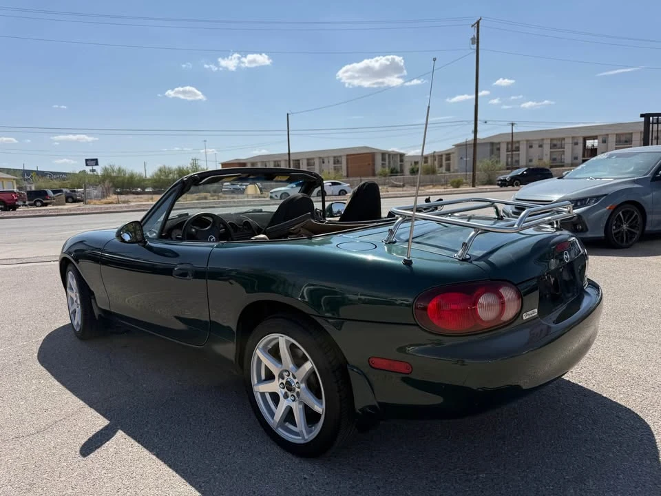 2002 Mazda NB MX-5 Miata - Image 5 of 14