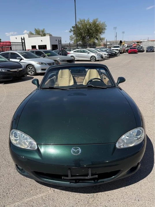 2002 Mazda NB MX-5 Miata - Image 4 of 17