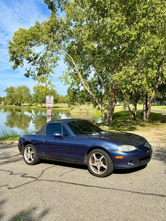 2002 Mazda NB MX-5 Miata - Image 3 of 12