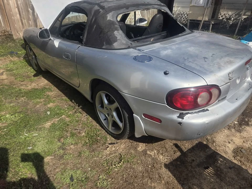 2002 Mazda NB MX-5 Miata - Image 4 of 7