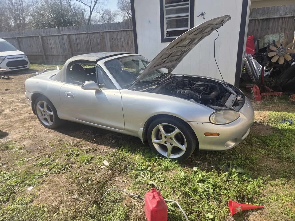 2002 Mazda NB MX-5 Miata - Image 6 of 7