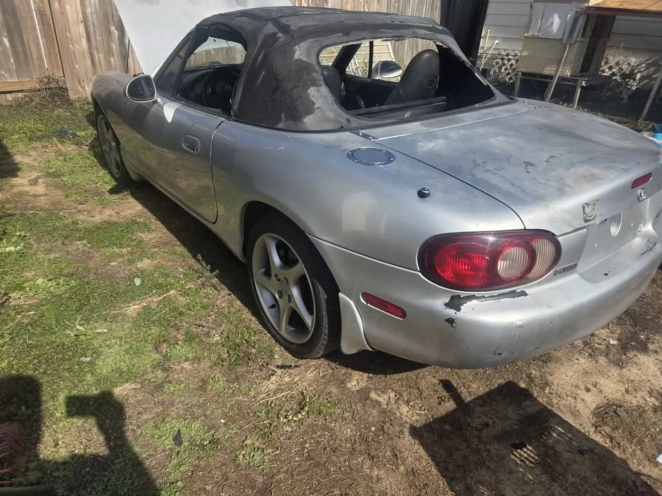 2002 Mazda NB MX-5 Miata - Image 5 of 7
