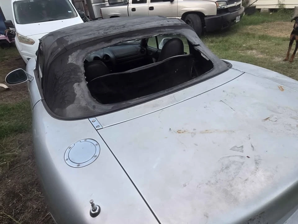 2002 Mazda NB MX-5 Miata - Image 8 of 9