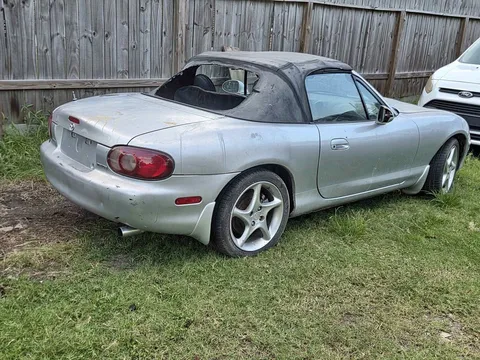 2002 Mazda MX-5 Miata RF Normal