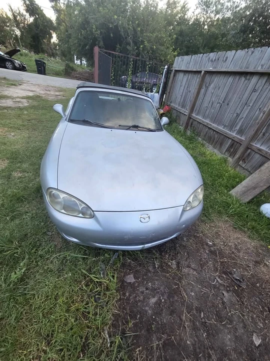 2002 Mazda NB MX-5 Miata - Image 3 of 9