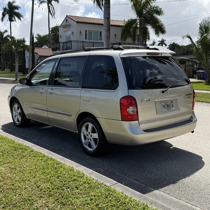 2002 Mazda MPV 2nd Gen - Image 8 of 31