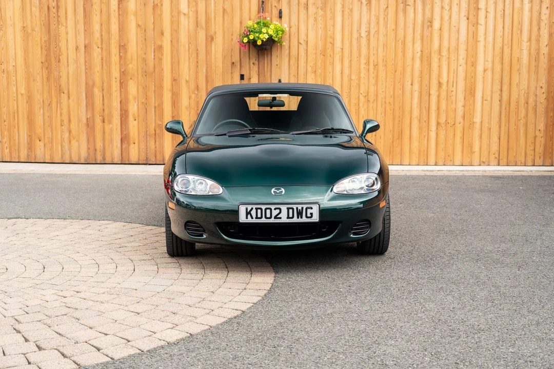 2002 Mazda NB MX-5 Miata - Image 20 of 30
