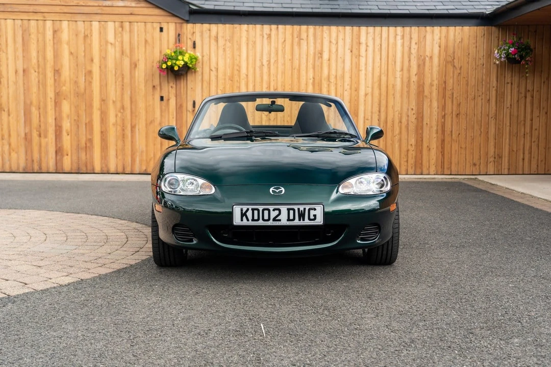 2002 Mazda NB MX-5 Miata - Image 21 of 30