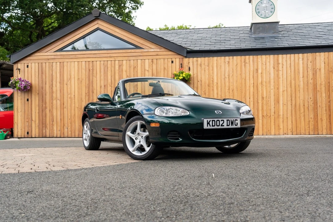 2002 Mazda NB MX-5 Miata - Image 9 of 30