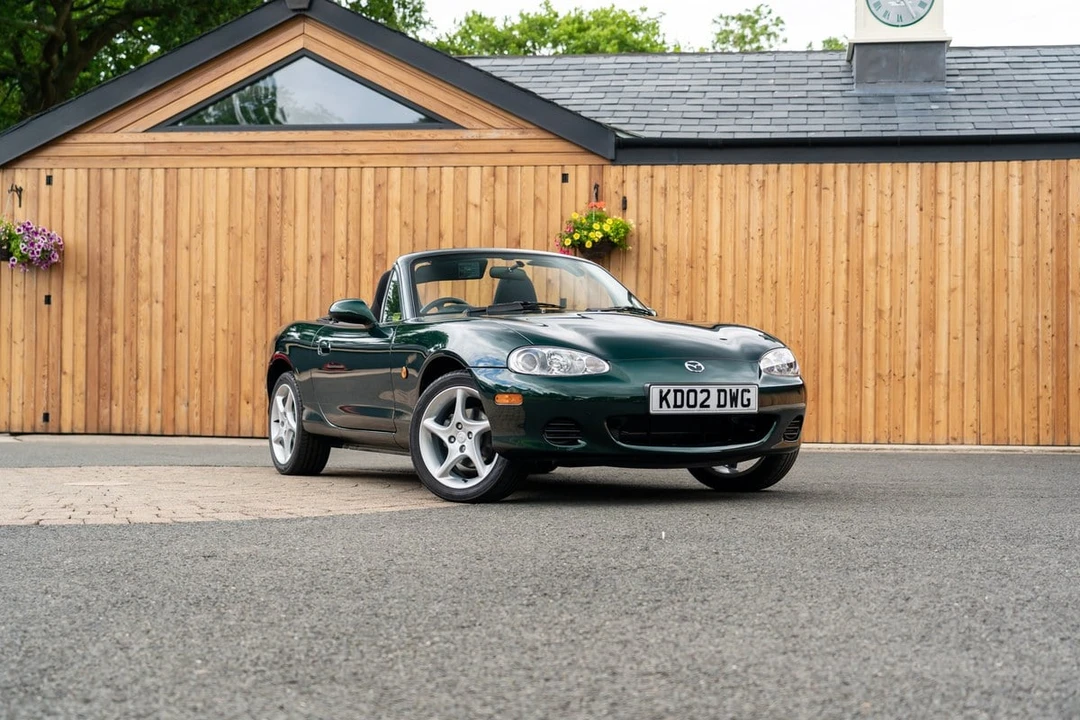 2002 Mazda NB MX-5 Miata - Image 8 of 30