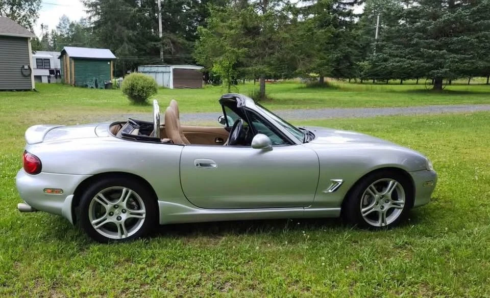2002 Mazda NB MX-5 Miata - Image 2 of 4
