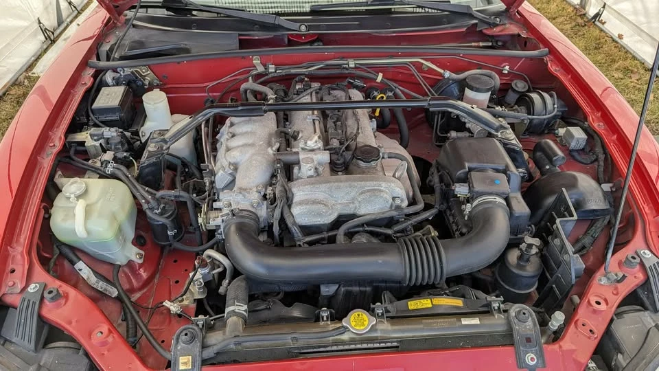 2002 Mazda NB MX-5 Miata - Image 9 of 13