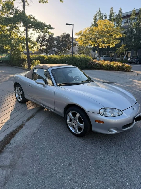 2002 Mazda NB MX-5 Miata - Image 2 of 8
